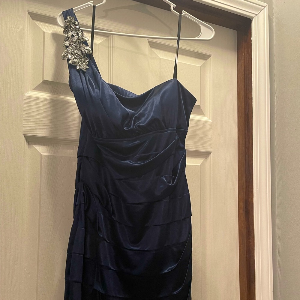 Navy Blue DEB dress. Size Large.